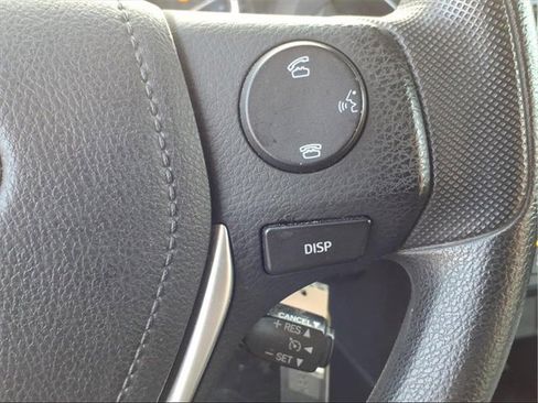 Used 2016 Toyota Corolla L image 18