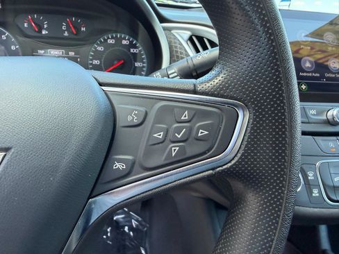 Used 2023 Chevrolet Malibu LS FWD image 25