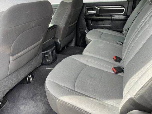 Used 2024 RAM 2500 Big Horn AWD/4WD image 13