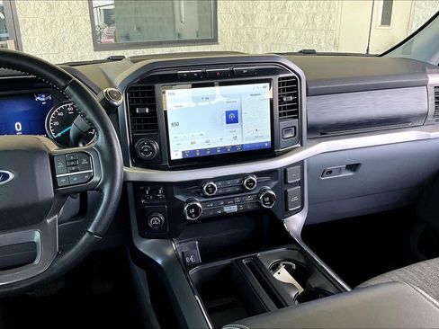 Used 2021 Ford F150 XLT w/ Equipment Group 302A High image 7