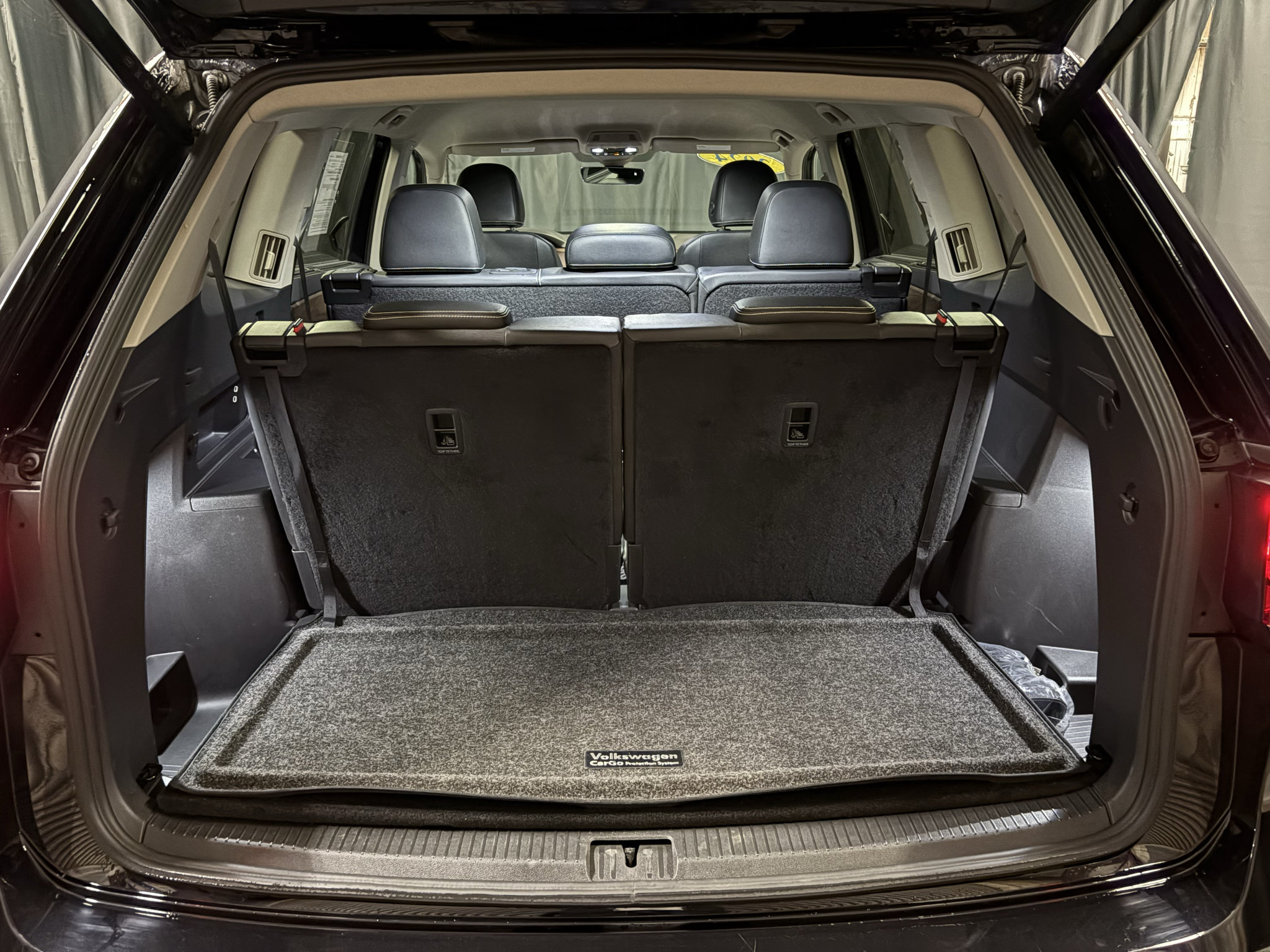 Used 2024 Volkswagen Atlas SE FWD image 24