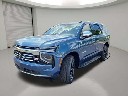 New 2026 Chevrolet Tahoe Premier w/ Sun And Tow Package AWD/4WD image 3