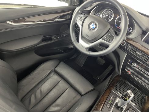 Used 2015 BMW X5 xDrive35d image 9