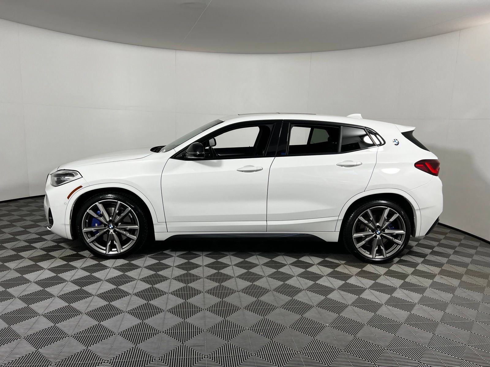 Used 2022 BMW X2 M35i w/ Premium Package AWD/4WD image 8