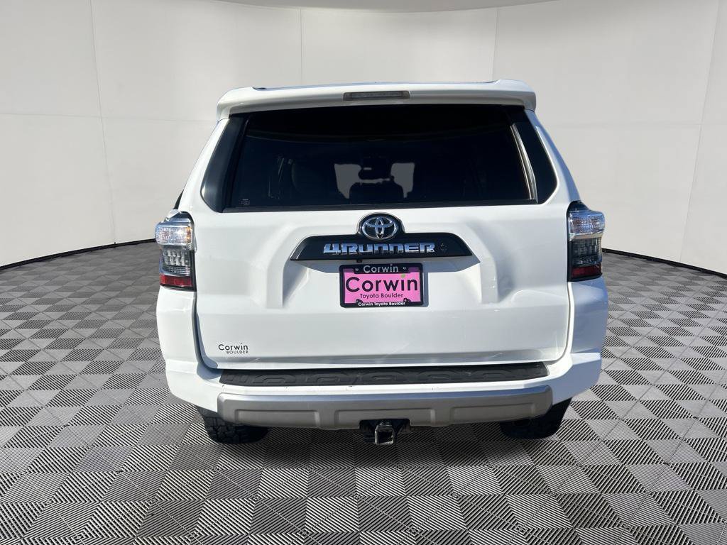 Used 2021 Toyota 4Runner TRD Off-Road Premium AWD/4WD image 7