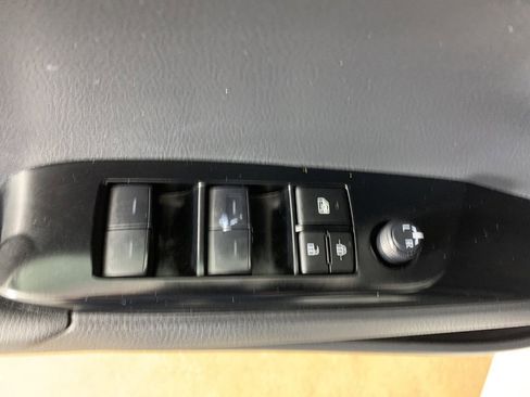 Used 2025 Toyota Camry LE image 16