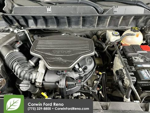 Used 2018 GMC Acadia SLT AWD/4WD image 34