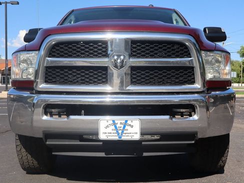 Used 2018 RAM 2500 Tradesman w/ Chrome Appearance Group AWD/4WD image 13
