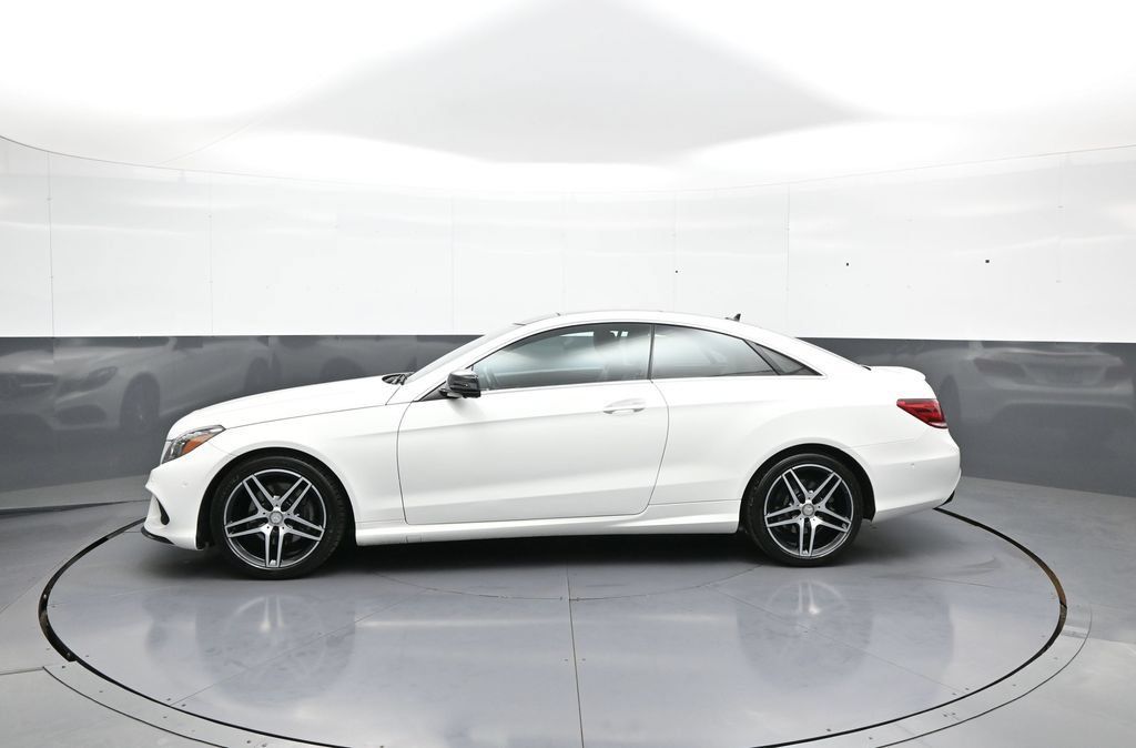 Used 2017 Mercedes-Benz E 400 4MATIC Coupe image 9