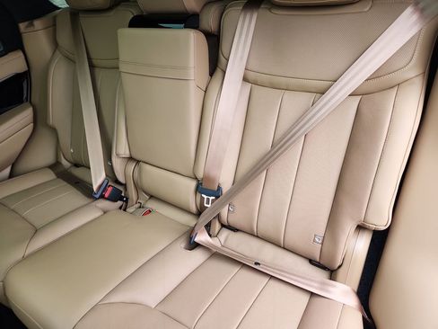 New 2026 Land Rover Range Rover SE AWD/4WD image 25