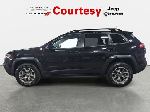 Certified 2022 Jeep Cherokee Trailhawk image 8