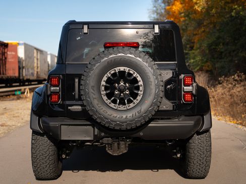 New 2025 Ford Bronco Raptor image 10