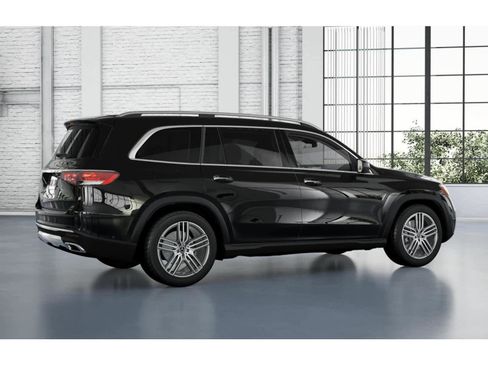 New 2026 Mercedes-Benz GLS 450 4MATIC image 18