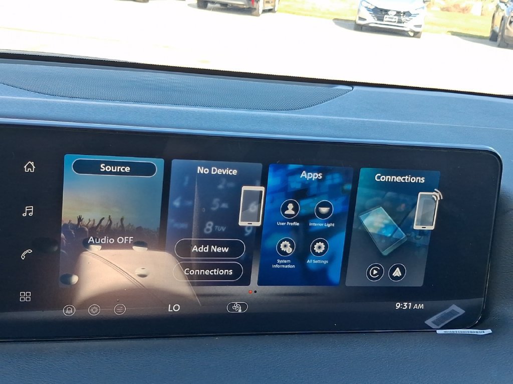 New 2027 Nissan Sentra SV FWD image 9
