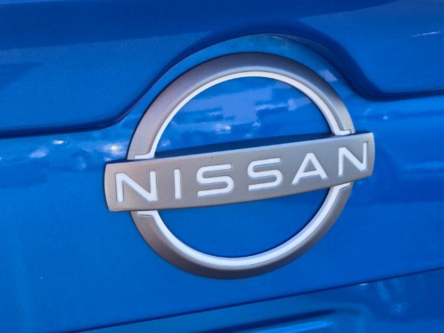 Used 2025 Nissan Sentra SR w/ SR Premium Package FWD image 20