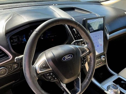 Used 2022 Ford Edge SEL w/ Convenience Package AWD/4WD image 10