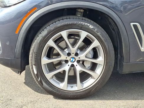 Used 2021 BMW X5 xDrive40i w/ Convenience Package image 29