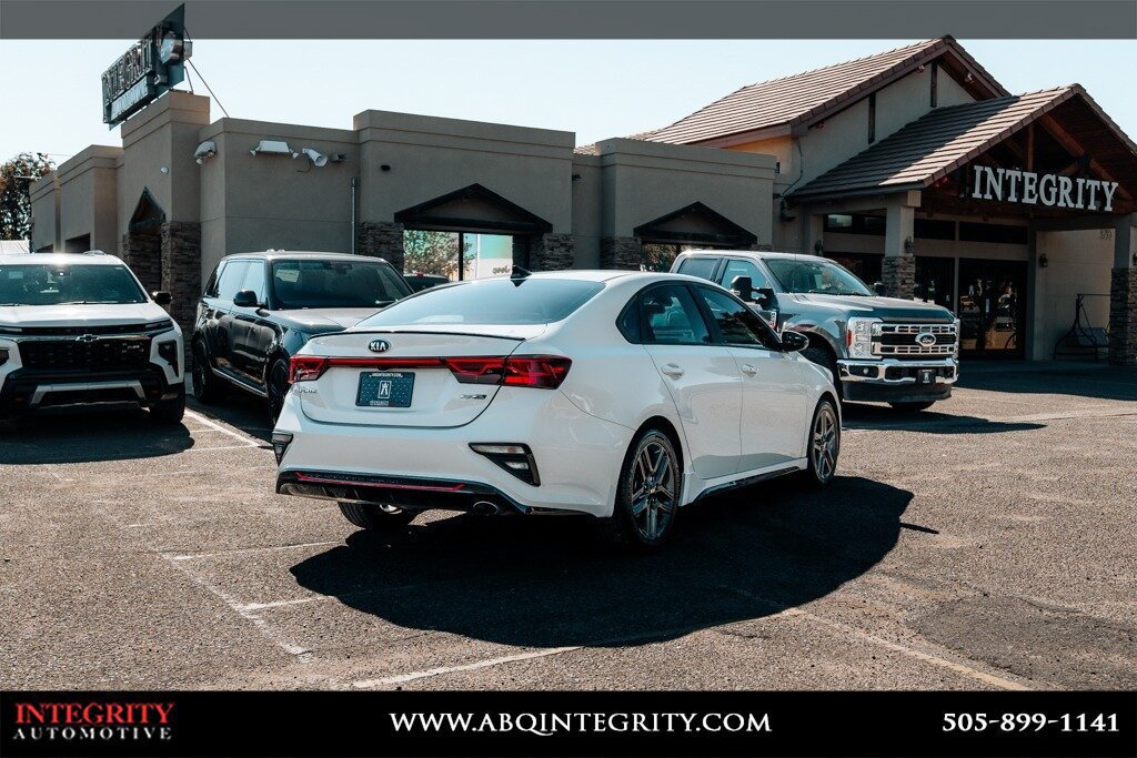 Used 2021 Kia Forte GT-Line FWD image 7