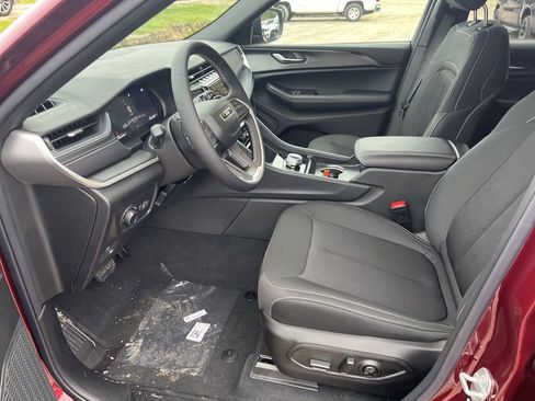 New 2025 Jeep Grand Cherokee L Laredo image 20