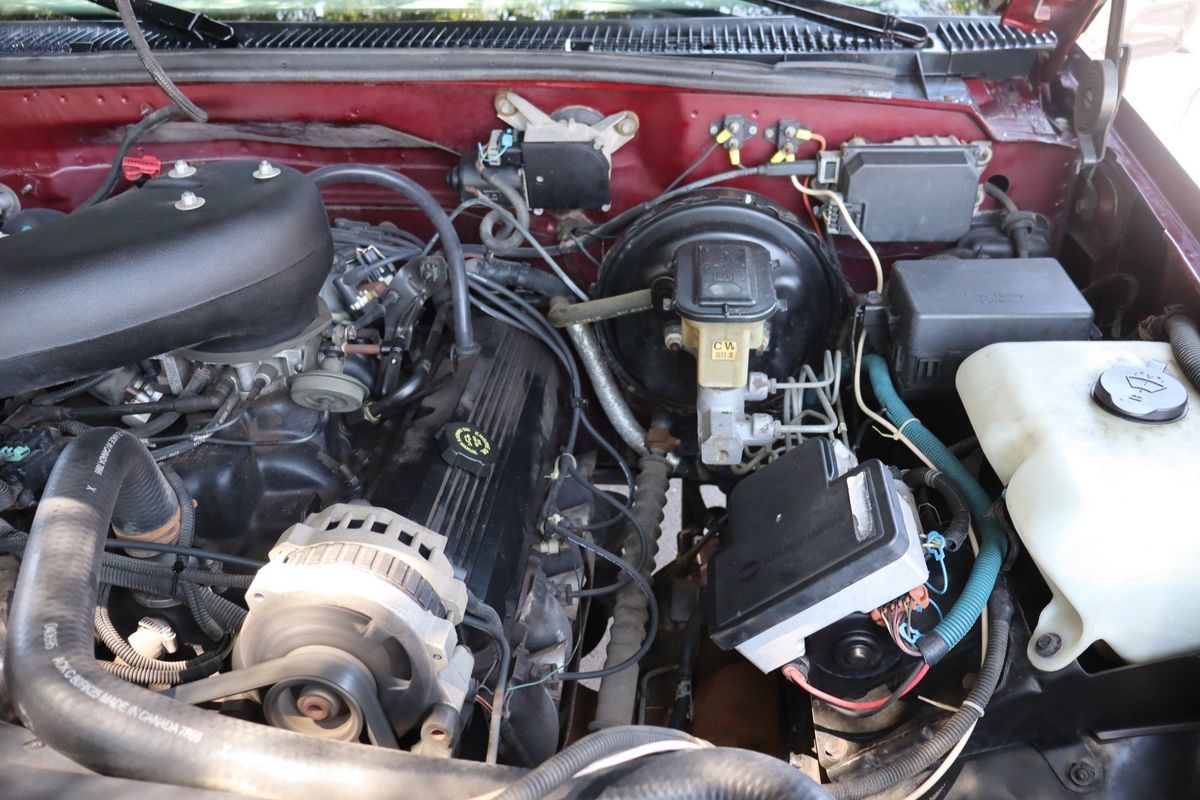 Used 1995 Chevrolet Silverado 2500 4x4 Extended Cab image 32
