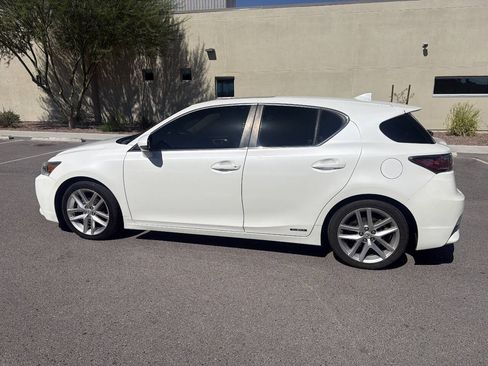 Used 2014 Lexus CT 200h FWD image 6