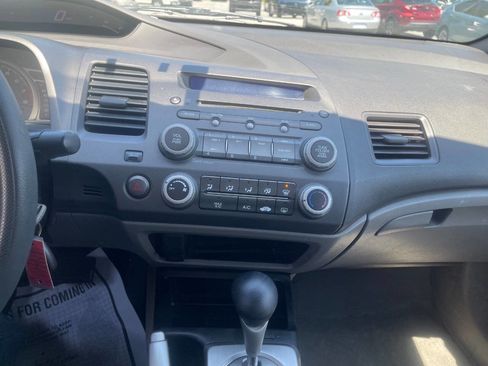 Used 2010 Honda Civic LX image 17