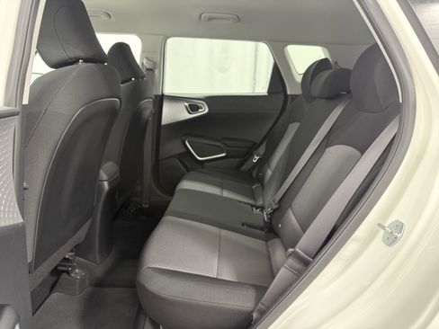 Used 2021 Kia Soul LX image 11