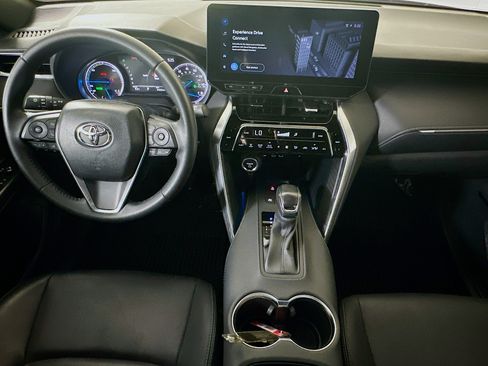 Used 2023 Toyota Venza XLE AWD/4WD image 27