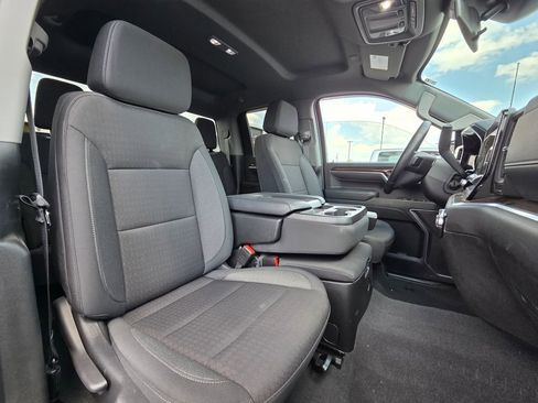 Used 2024 GMC Sierra 1500 Elevation image 29