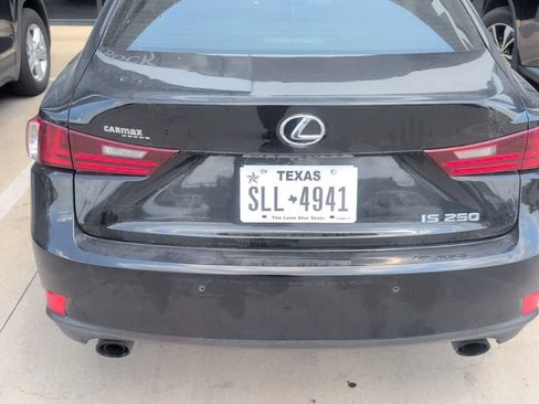 Used 2014 Lexus IS 250 w/ Navigation Package RWD image 8