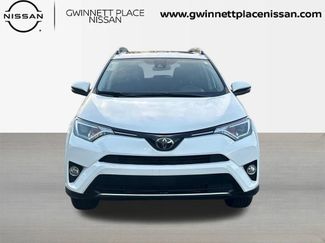 Used 2018 Toyota RAV4 XLE video 2