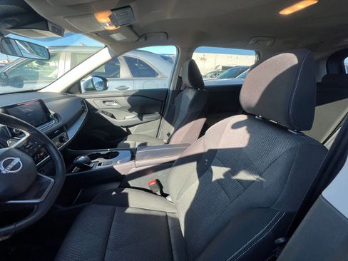 Used 2025 Nissan Rogue SV FWD image 36