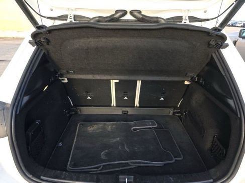 Used 2025 Mercedes-Benz GLA 250 4MATIC image 17