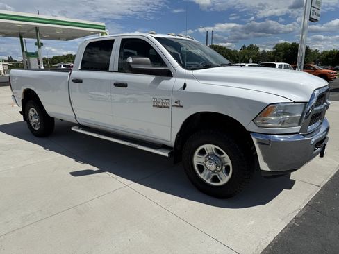 Used 2018 RAM 3500 Tradesman w/ Chrome Appearance Group AWD/4WD image 1