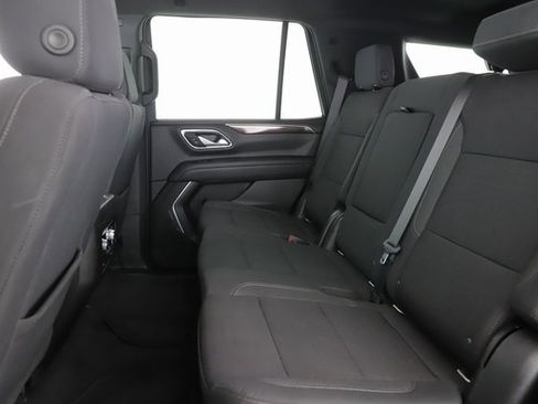 Used 2022 GMC Yukon SLE image 26
