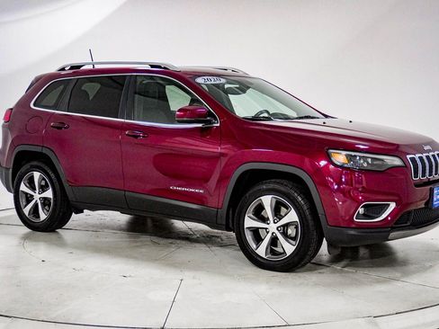 Used 2020 Jeep Cherokee Limited AWD/4WD image 13