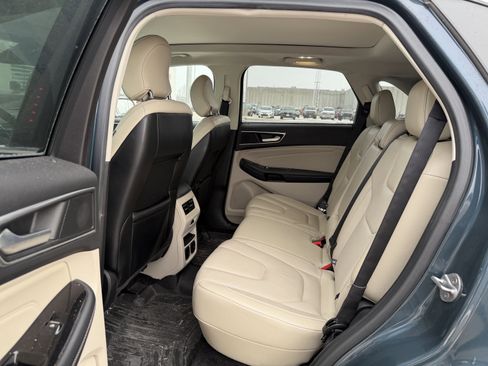 Used 2016 Ford Edge Titanium w/ Equipment Group 302A image 8