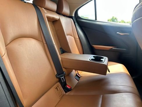 Used 2020 Lexus UX 200 w/ Accessory Package 2 FWD image 26