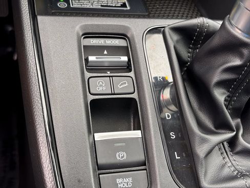 Used 2023 Honda CR-V EX-L image 30