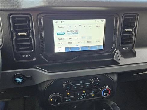 Used 2022 Ford Bronco Big Bend image 12