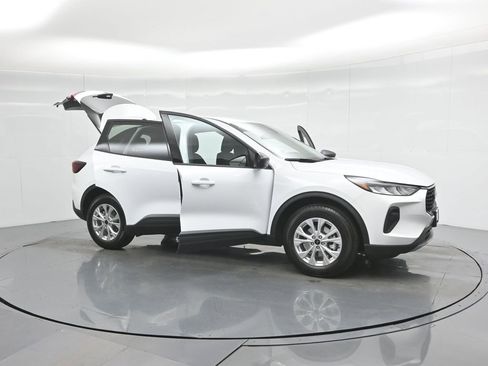 New 2025 Ford Escape Active image 29