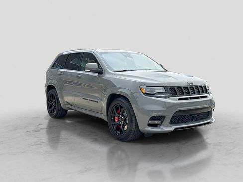 Used 2020 Jeep Grand Cherokee SRT w/ Trailer Tow Group IV AWD/4WD image 8