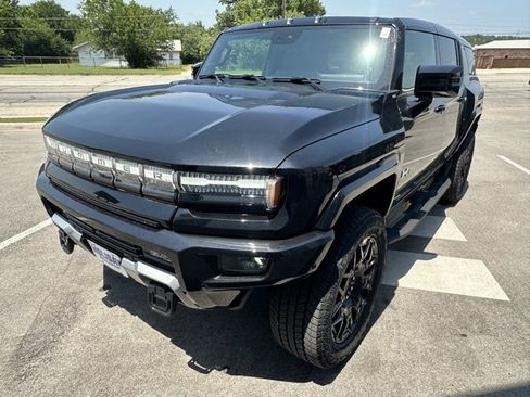 New 2025 GMC Hummer EV 2X image 12