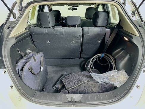 Used 2025 Nissan Leaf S FWD image 26