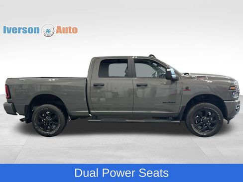 Used 2025 RAM 2500 Big Horn AWD/4WD image 10