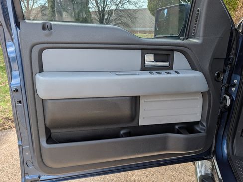 Used 2013 Ford F150 XLT w/ Luxury Equipment Group image 27