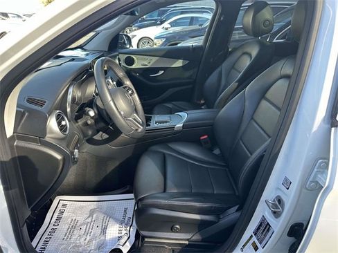 Certified 2022 Mercedes-Benz GLC 300 4MATIC image 15