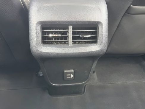 Used 2020 Chevrolet Equinox LT AWD/4WD image 21