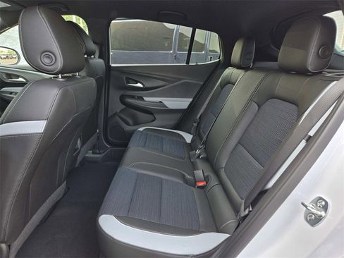 New 2025 Buick Envista Preferred w/ Convenience I Package image 12