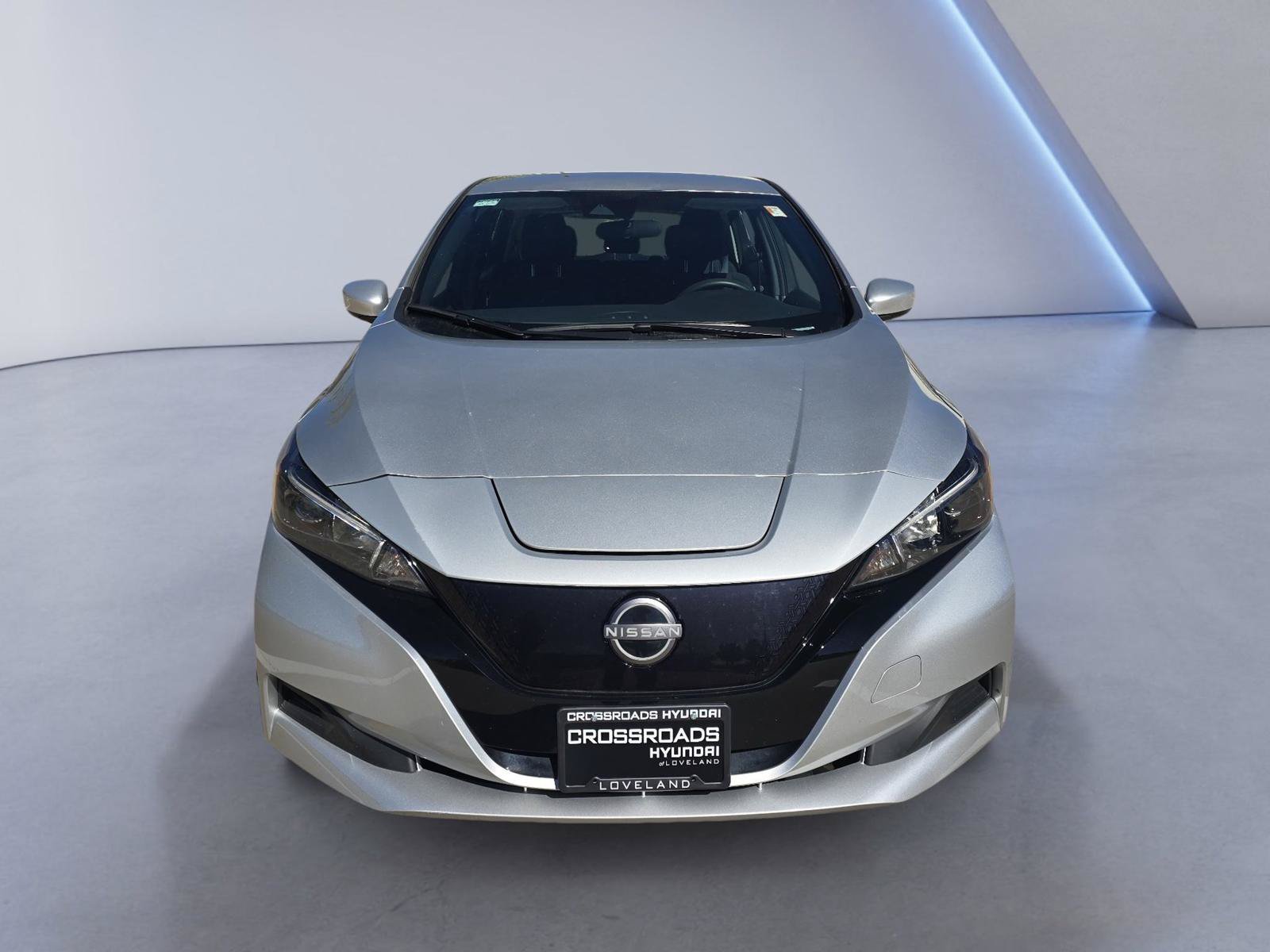 Used 2025 Nissan Leaf S FWD image 9